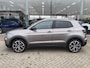 Volkswagen T-Cross 1.0 TSI Life | Trekhaak | Stoelverwarming | Android Auto | Achte
