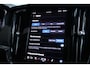 Volvo V90 2.0 T6 Plug-in hybrid AWD Ultimate Dark | 350PK Long Range | Bowers & Wilkings | 360 Camera | HUD | Trekhaak | Luchtvering | Pano | Stuur+Stoelverwarming |