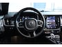 Volvo V90 2.0 T6 Plug-in hybrid AWD Ultimate Dark | 350PK Long Range | Bowers & Wilkings | 360 Camera | HUD | Trekhaak | Luchtvering | Pano | Stuur+Stoelverwarming |