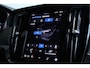 Volvo V90 2.0 T6 Plug-in hybrid AWD Ultimate Dark | 350PK Long Range | Bowers & Wilkings | 360 Camera | HUD | Trekhaak | Luchtvering | Pano | Stuur+Stoelverwarming |