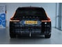 Volvo V90 2.0 T6 Plug-in hybrid AWD Ultimate Dark | 350PK Long Range | Bowers & Wilkings | 360 Camera | HUD | Trekhaak | Luchtvering | Pano | Stuur+Stoelverwarming |