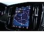 Volvo V90 2.0 T6 Plug-in hybrid AWD Ultimate Dark | 350PK Long Range | Bowers & Wilkings | 360 Camera | HUD | Trekhaak | Luchtvering | Pano | Stuur+Stoelverwarming |