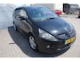 Mitsubishi Grandis 2.4-16V Intense AUTOMAAT/AIRCO/L.M. VELGEN/TREKHAAK/7 PERSOONS.