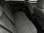 Volkswagen Golf 2.0 TDI Style Aut | Nav en Winterpakket | Privacy glass