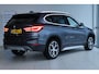 BMW X1 sDrive20i High Executive | Adapt. Cruise | HUD | Leder | Stoelverwarming | Keyless | Camera | Elektr. Klep |