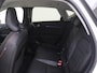 Renault Captur 1.6 E-Tech Plug-in Hybrid 160 Initiale Paris | Automaat | Navigatie | Camera | Stoelverwarming | Parkeersensoren | Android Auto | Apple Carplay