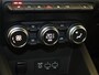 Renault Captur 1.6 E-Tech Plug-in Hybrid 160 Initiale Paris | Automaat | Navigatie | Camera | Stoelverwarming | Parkeersensoren | Android Auto | Apple Carplay