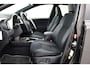 Toyota RAV4 2.5 Hybrid Style | Navigatie | Stoelverwarming | LED | Parkeersensoren voor/achter | Keyless | Adaptive Cruise | Clima | Camera | 18 inch