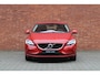 Volvo V40 T2 Automaat Edition+ | Stoelverwarming | Navigatie | Cruise Control | Parkeersensoren achter | Sensus Connect premium audio | Regensensor | Climate control | LED koplampen