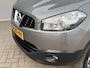 Nissan Qashqai 1.6 360 / Trekhaak (1200kg) / Goed Onderhouden / Panoramadak / Cruise Control / Climate Control / Rondzichtcamera / Verstelbare Lendensteunen / Buitenspiegels Elektrisch Verstel- en Verwarmbaar /