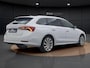 Skoda Octavia Combi 1.4 TSI iV PHEV Business Edition Plus | Head Up Display | Camera | Carplay | ACC | Stoelverwarming v+a | 18'' |