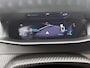 Peugeot 208 Allure Pack 100pk | Navigatie | Achteruitrijcamera | 3D Cockpit | Climate Control | Cruise Control | Parkeersensoren v+a | Keyless | Apple Carplay / Android Auto | DAB+ radio | Armsteun | Led koplampen | Bluetooth | Elektrisch inklapbare spiegels | 16" lichtmetalen velgen |