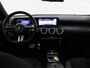 Mercedes-Benz A-klasse 180 AMG Line Panoramadak | 19inch LM Velegen | Multibeam led | Night pakket | Key less Go |