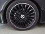 Mercedes-Benz A-klasse 180 AMG Line Panoramadak | 19inch LM Velegen | Multibeam led | Night pakket | Key less Go |