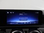 Mercedes-Benz A-klasse 180 AMG Line Panoramadak | 19inch LM Velegen | Multibeam led | Night pakket | Key less Go |