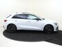 Audi A3 Sportback 40 TFSI e S edition | Panoramadak | SONOS audio | Head-up display | Dodehoek detectie | Adaptieve cruise control | Stoelverwarming | Achteruitrijcamera | Parkeerassistent |