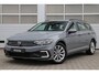 Volkswagen Passat Variant 1.4 TSI 218pk PHEV GTE Business | SoH 92% | Trekhaak | Achteruitrijcamera | Navigatie | Stoelverwarming