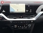 Kia Niro EV e-Niro DynamicLine 64 kWh SOH 100% Trekhaak Achteruitrijcamera | Apple CarPlay | Stoel/Stuurwielverwarming | DAB