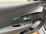 Peugeot e-208 EV Allure Première 3 fase 50 kWh Org.NL! / 1/2 Leder / Stoelverwarming / Carplay / Keyless / Camera / Navigatie / Cruise / 16'' LMV