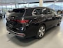 Volkswagen Passat Variant 1.5 eHybrid 204pk DSG Business · Camera · Head-Up Display · Side Assist · Elek. Voorstoelen + Massage · Apple/Android Car Play · Stuur- & Stoelverwarming · Garantie t/m 13-05-2027