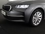 Skoda Octavia Combi 1.5 TSI MHEV First Edition 115pk | Climatronic | 17 inch Lichtmetalen velgen | Parkeercamera achter | Navigatie