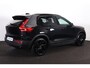 Volvo EX40 Twin Motor Performance Ultra Black Edition 82 kWh - Panorama/schuifdak - IntelliSafe Assist & Surround - 360º Camera - Harman/Kardon audio - Verwarmde voorstoelen, stuur & achterbank - Parkeersensoren voor & achter - Elektr. bedienb. voorstoelen met geheugen links - Draadloze tel. lader - Warmtepomp - Extra getint glas - Elektr. inklapbare trekhaak - 20' LMV