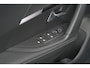 Peugeot 2008 1.2 Hybrid 145 Allure | 360 Camera | Adaptieve Cruise Control | Dodehoekdetectie | Apple Carplay