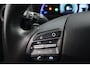 Hyundai Kona Electric EV Fashion 64 kWh 3- Fase SOH 95,1% | Warmtepomp | Elektrisch Schuif/Kanteldak | Camera | Navigatie | Head-Up Display