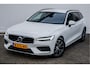 Volvo V60 2.0 B3 Momentum Advantage Trekhaak/ Contourstoelen/ Stuur-stoelverwarming/ Leer/ Carplay/ Pdc/ Full led