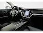 Volvo V60 2.0 B3 Momentum Advantage Trekhaak/ Contourstoelen/ Stuur-stoelverwarming/ Leer/ Carplay/ Pdc/ Full led