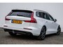 Volvo V60 2.0 B3 Momentum Advantage Trekhaak/ Contourstoelen/ Stuur-stoelverwarming/ Leer/ Carplay/ Pdc/ Full led