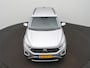 Volkswagen T-Roc 1.5 TSI Oranje Edition Automaat - Park Assist - ACC - Navigatie - LED - Camera