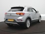 Volkswagen T-Roc 1.5 TSI Oranje Edition Automaat - Park Assist - ACC - Navigatie - LED - Camera
