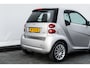 smart Fortwo coupé 1.0 71 PK Passion Automaat | Meeneemprijs | Two-Tone lak | Panodak | | Navigatie | Airco | 15 Inch Lmv | Metallic | Leren Stuur |