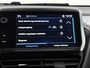 Peugeot 208 Allure 110pk | Navigatie via Apple CarPlay / Android Auto | Climate Control | Cruise Control | Bluetooth | Elektrisch inklapbare spiegels | Automatisch dimlicht | Regensensor | Multifunctioneel stuurwiel | Dealeronderhouden | Trekhaak | 16" lichtmetalen velgen |