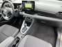 Toyota Yaris 1.5 Hybrid Dynamic | Navigatie | Licht metalen velgen | LED koplampen | Keyless entry |