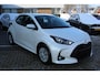 Toyota Yaris 1.5 ACTIVE STOELVERW APPLE/ANDROID CAMERA AIRCO EL-RAMEN