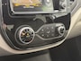 Renault Captur 1.3 TCe Initiale Paris | Bose Audio | Achteruitrijcamera | Stoelverwarming | Leer | LED | DAB | Climate Control | Dodehoek detectie |