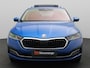 Skoda Octavia Combi 1.4 TSI iV PHEV Business Edition Plus 204PK DSG SOH 96%, Pano-Schuifdak, Trekhaak, 19" LM Velgen, Memorystoel, Canton Audio, Matrix LED-Verlichting, Head-Up Display, Achteruitrijcamera, Elektr. Achterklep, Stoel-Stuurverwarming