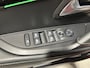 Peugeot e-208 EV GT 350 50 kWh | Apple Carplay / Android Auto | Navigatiesysteem | Licht + Regensensor | Stoelverwarming | Parkeersensoren Voor + Achter | Cruise Control Adaptief | 17"Lichtmetalen velgen