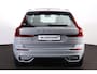 Volvo XC60 T6 Recharge AWD Ultra Dark - Panorama/schuifdak - IntelliSafe Assist & Surround - 360º Camera - Harman/Kardon audio - Adaptieve LED koplampen - Verwarmde voorstoelen, stuur & achterbank - Parkeersensoren voor & achter - Elektr. bedienb. voorstoelen met geheugen - Head up display - Draadloze tel. lader - Elektr. inklapbare trekhaak - 20' LMV
