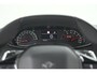 Peugeot 2008 PureTech 130 Active Pack | Trekhaak | Camera | Navigatie | Parkeersensoren | Apple Carplay