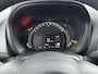 Toyota Aygo X 1.0 VVT-i S-CVT Play Automaat | Parkeercamera | Cruise Control Adaptief | Apple Carplay / Android Auto |