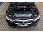 BMW 3-Serie Touring 320e High Executive | NL auto | BTW auto | 1e eigenaar | Laser LED | Leer | Stoelverwarming | Navi | Cruise control | Bluetooth | Climate control | PDC | Trekhaak