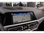 BMW 3-Serie Touring 320e High Executive | NL auto | BTW auto | 1e eigenaar | Laser LED | Leer | Stoelverwarming | Navi | Cruise control | Bluetooth | Climate control | PDC | Trekhaak