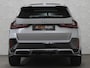 BMW X1 18i M-Sport Performance-Pack | Panorama | Sportstoelen | Carbon | Keyless-Entry | Sfeerverlichting | Achteruitrij-Camera | Carplay | Full-LED | Black-Optic | Getint Glas | Stoelverwarming | Draadloos Laden |