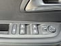 Peugeot e-208 EV Allure Pack 50 kWh | 3-Fase | Navigatie | Climate Control | Camera | Apple Carplay en Android Auto | Stoelverwarming | Adaptieve Cruise Control |