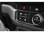 Volkswagen Crafter 30 2.0 TDI 140pk H6 L3H3 Highline Trekhaak Camera Led Stuurverwarming Navigatie