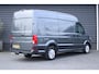 Volkswagen Crafter 30 2.0 TDI 140pk H6 L3H3 Highline Trekhaak Camera Led Stuurverwarming Navigatie