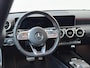 Mercedes-Benz A-klasse 180 Business Solution AMG / Stoelverwarming / Achteruitrijcamera /